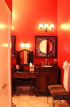 Pure Nuphoria Bed & Breakfast National Harbor Exterior photo